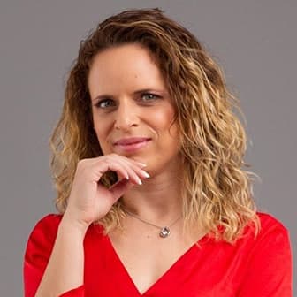 maría jimena profesora de canto